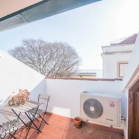 Amendoeira's Terrace With River View *