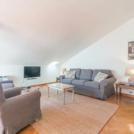 Amendoeira's Terrace With River View * Лісабон