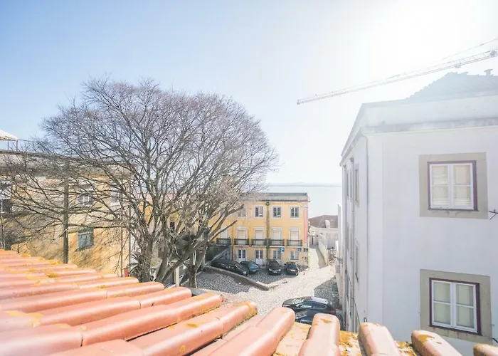 Amendoeira's Terrace With River View Apartment