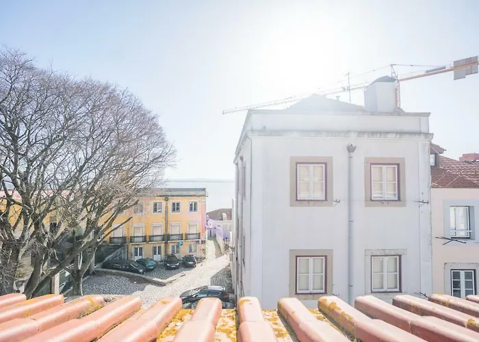 Amendoeira's Terrace With River View