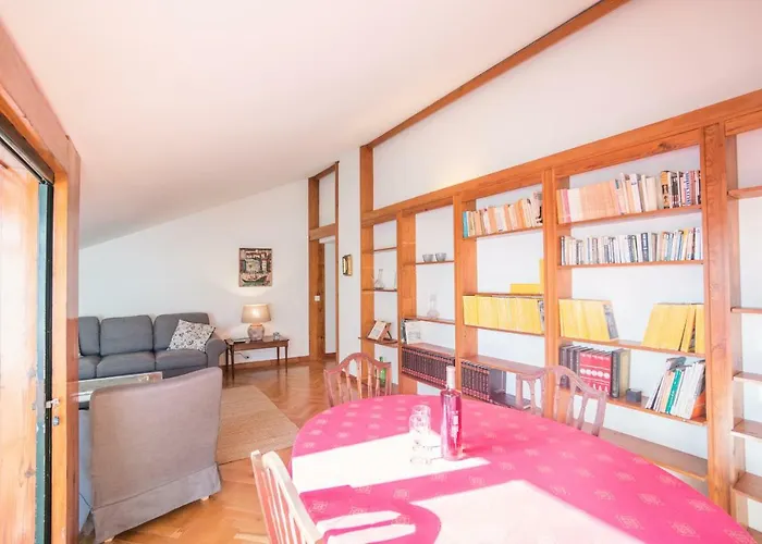 شقة Amendoeira's Terrace With River View